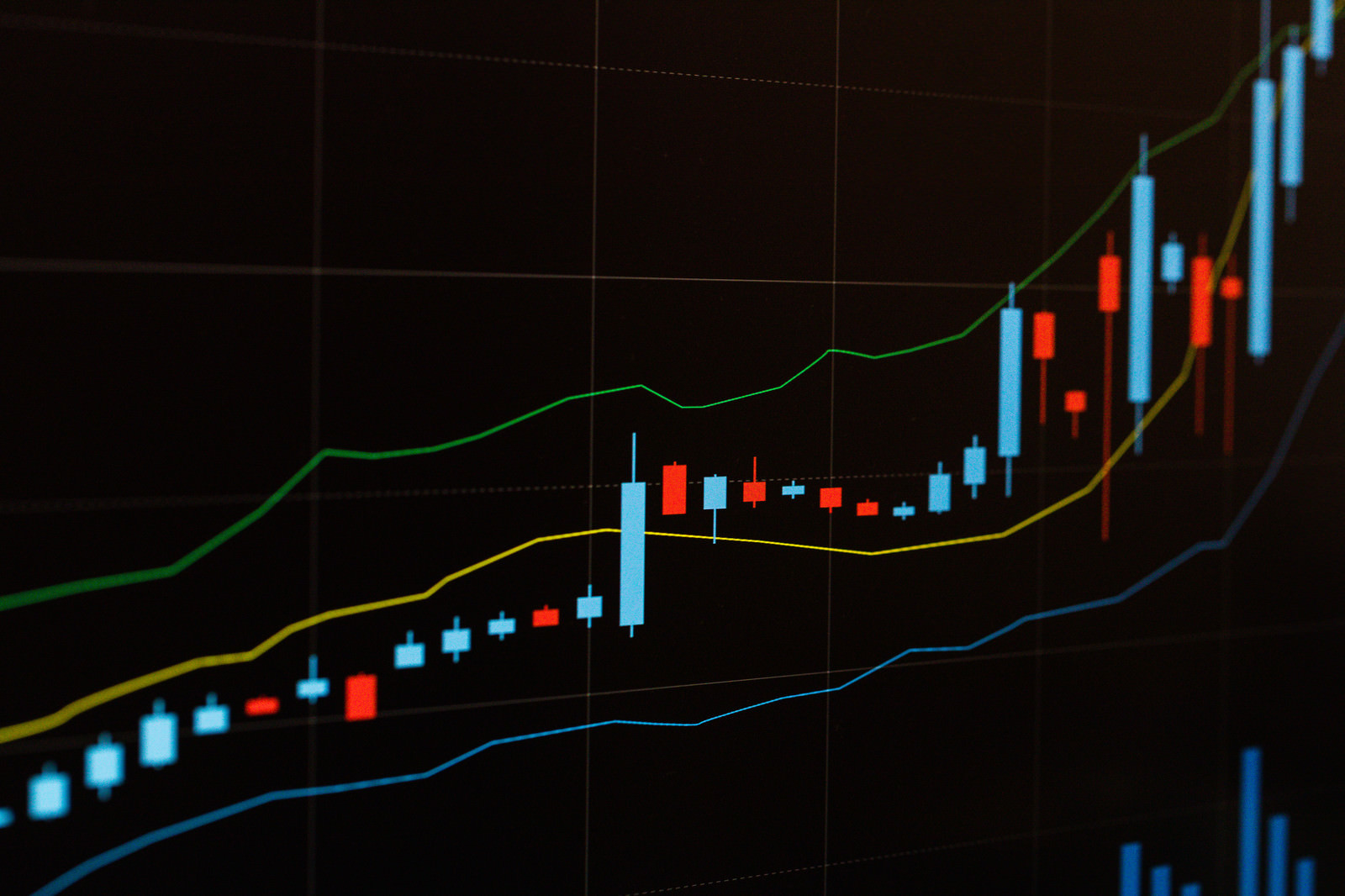 【インフレ対策】現金預金だけでは危険？物価上昇時代の資産形成方法